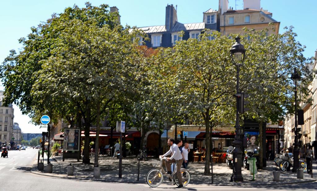 Lovely And Typical 1 Bedroom Paris Zimmer foto